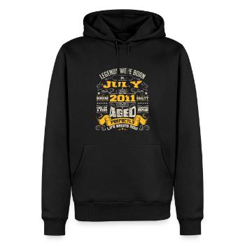 Legends wurden im Juli 2011 geboren | Perfekt gealtert - Männer Premium Bio Hoodie - Schwarz - Vorne - Nico (187cm)