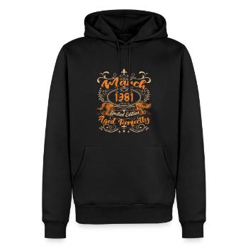 März 1981 | Perfekt gealtert - Männer Premium Bio Hoodie - Schwarz - Vorne - Nico (187cm)