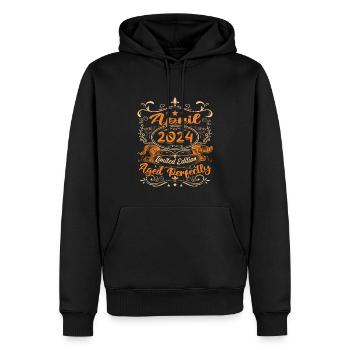 Vintage Geburtstag Geschenkidee April 2024 - Männer Premium Bio Hoodie - Schwarz - Vorne - Nico (187cm)