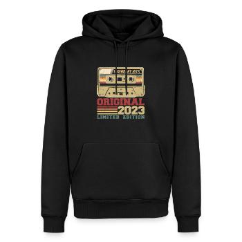Original 2023 Vintage Jubiläumsgeschenk 2023 - Männer Premium Bio Hoodie - Schwarz - Vorne - Nico (187cm)