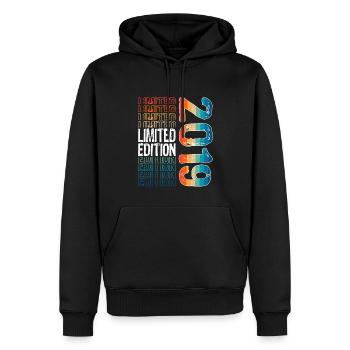 Limited Edition seit 2019 Geburtstag Vintage 2019 - Männer Premium Bio Hoodie - Schwarz - Vorne - Nico (187cm)