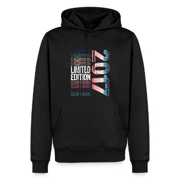 Limited Edition seit 2017 Geburtstag Vintage 2017 - Männer Premium Bio Hoodie - Schwarz - Vorne - Nico (187cm)