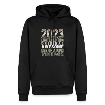 Edition limitée depuis 2023 Anniversaire Millésime 2023 - Sweat à capuche Premium bio Homme - noir - Devant - Nico (187cm)