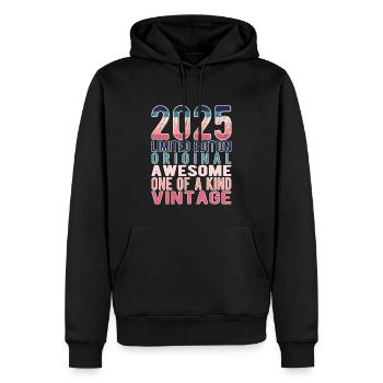 Edition limitée depuis 2025 Anniversaire Millésime 2025 - Sweat à capuche Premium bio Homme - noir - Devant - Nico (187cm)