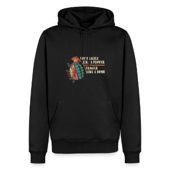 Nicht zerbrechlich wie eine Blume, sondern eine - Männer Premium Bio Hoodie - Schwarz - Vorne - Nico (187cm)