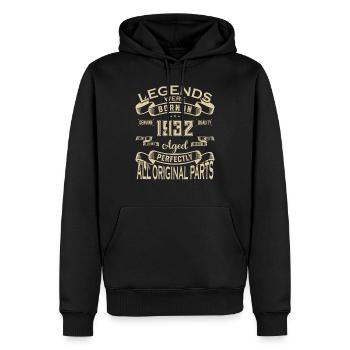Legends Were Born In 1932. Aged Perfectly All orig - Männer Premium Bio Hoodie - Schwarz - Vorne - Nico (187cm)