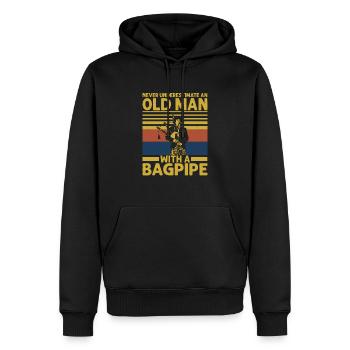 Never Underestimate An Old Man With A Bagpipe Bagp - Männer Premium Bio Hoodie - Schwarz - Vorne - Nico (187cm)