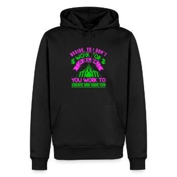 À CÔTÉ DE YU NE TRAVAILLEZ PAS POUR UN DOLLAR VOUS TRAVAILLEZ À CREA - Sweat à capuche Premium bio Homme - noir - Devant - Nico (187cm)