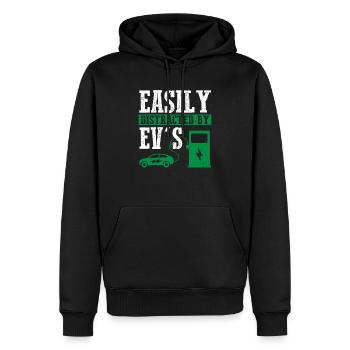 Easily Distracted By EV's Electric Car EV Driver - Männer Premium Bio Hoodie - Schwarz - Vorne - Nico (187cm)