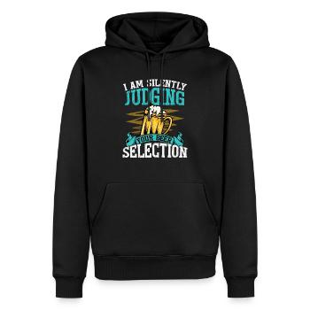 I Am Silently Judging Your Beer Selection Brew Cra - Männer Premium Bio Hoodie - Schwarz - Vorne - Nico (187cm)