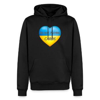 JE NE JOUE PAS AUX CARTES – CŒUR D’UKRAINE - Sweat à capuche Premium bio Homme - noir - Devant - Nico (187cm)