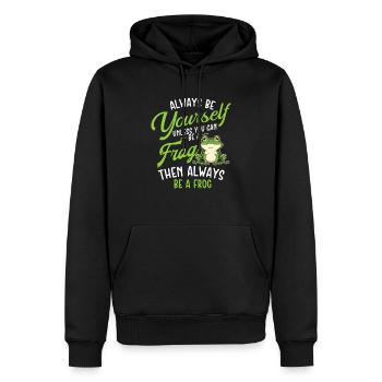Sei immer du selbst, es sei denn, du kannst ein Frosch sein - Männer Premium Bio Hoodie - Schwarz - Vorne - Nico (187cm)