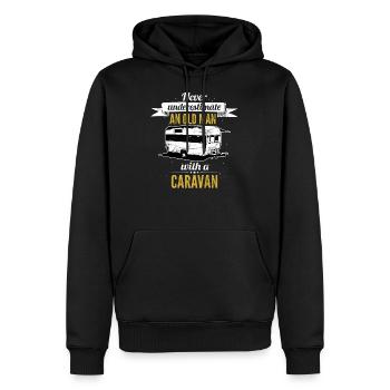 Never underestimate an old Man with a Caravan - Männer Premium Bio Hoodie - Schwarz - Vorne - Nico (187cm)