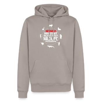 Photographe de la vie sauvage - Sweat à capuche Premium bio Homme - taupe - Devant - Nico (187cm)