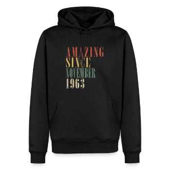 Novembre 1963 Anniversaire Novembre 1963 Novembre - Sweat à capuche Premium bio Homme - noir - Devant - Nico (187cm)