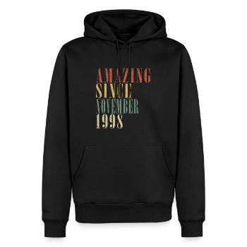 Novembre 1998 Anniversaire Novembre 1998 Novembre - Sweat à capuche Premium bio Homme - noir - Devant - Nico (187cm)
