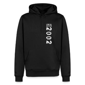 2002 Geburtstag Geschenkidee Vintage Edition 2002 - Männer Premium Bio Hoodie - Schwarz - Vorne - Nico (187cm)