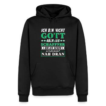 Ich bin nicht Gott aber als Schaffner nah dran - Männer Premium Bio Hoodie - Schwarz - Vorne - Nico (187cm)