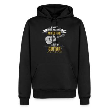 Ne sous-estimez jamais un vieil homme avec une guitare, ou 2 - Sweat à capuche Premium bio Homme - noir - Devant - Nico (187cm)