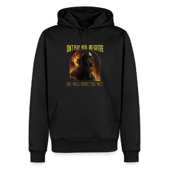 Dont Play With Firefighters We Will Make You Wet - Männer Premium Bio Hoodie - Schwarz - Vorne - Nico (187cm)
