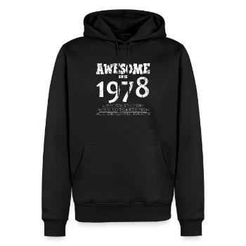 1978 - 46e anniversaire légendaire - Sweat à capuche Premium bio Homme - noir - Devant - Nico (187cm)