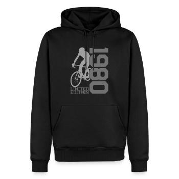 1980 Limited Edition - Cycle Chic - Männer Premium Bio Hoodie - Schwarz - Vorne - Nico (187cm)