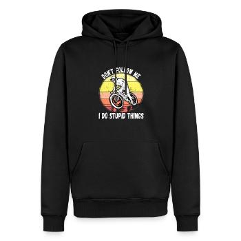 Ne me suivez pas, je fais des choses stupides en VTT - Sweat à capuche Premium bio Homme - noir - Devant - Nico (187cm)