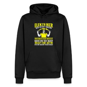 Elektriker Wir lösen Probleme – Stolz und Humor - Männer Premium Bio Hoodie - Schwarz - Vorne - Nico (187cm)