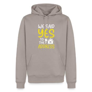 Homeowner Dream House Richtest House Builder - Men’s Premium Organic Hoodie - taupe - Front - Nico (187cm)