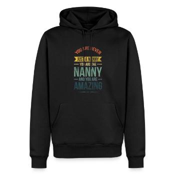 Sie Sind Nie Nur Ein Kindermädchen, Für Das Sie - Männer Premium Bio Hoodie - Schwarz - Vorne - Nico (187cm)
