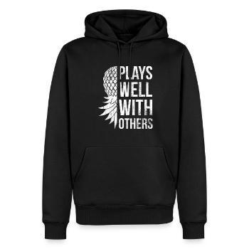 Spielt Gut Mit Anderen Designs Für Strandliebhaber - Männer Premium Bio Hoodie - Schwarz - Vorne - Nico (187cm)