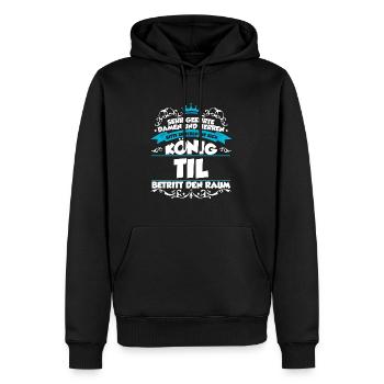 Til Name Design - Männer Premium Bio Hoodie - Schwarz - Vorne - Nico (187cm)