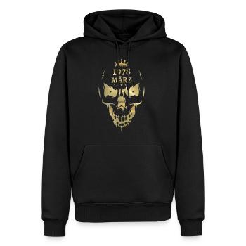 März 1978 Totenkopf Gold - Männer Premium Bio Hoodie - Schwarz - Vorne - Nico (187cm)