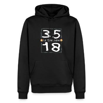 35 est la nouvelle police 18 pour enfants - Sweat à capuche Premium bio Homme - noir - Devant - Nico (187cm)