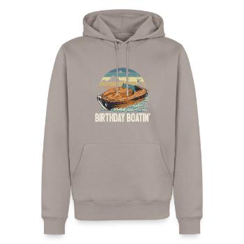 Pontoon Queen King Birthday Boatin Motorboat - Männer Premium Bio Hoodie - Taupe - Vorne - Nico (187cm)