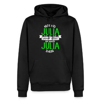 JULIA die Echte - Männer Premium Bio Hoodie - Schwarz - Vorne - Nico (187cm)