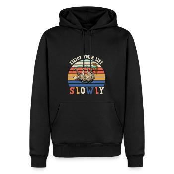 Faultier, Genieß das Leben, Mach langsam - Männer Premium Bio Hoodie - Schwarz - Vorne - Nico (187cm)