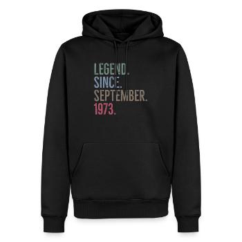 Légende depuis septembre 1973 - Sweat à capuche Premium bio Homme - noir - Devant - Nico (187cm)