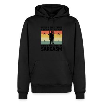 Unterschätzen Sie niemals einen sarkastischen alten Mann, der Experte - Männer Premium Bio Hoodie - Schwarz - Vorne - Nico (187cm)