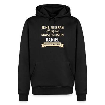 Je Ne Suis Pas Parfait Mais Je Suis Un Daniel E... - Sweat à capuche Premium bio Homme - noir - Devant - Nico (187cm)