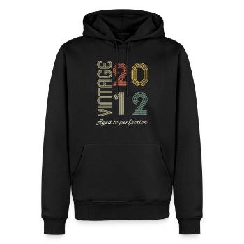 Geschenk zum 12-jährigen Jubiläum - 2012 - Männer Premium Bio Hoodie - Schwarz - Vorne - Nico (187cm)