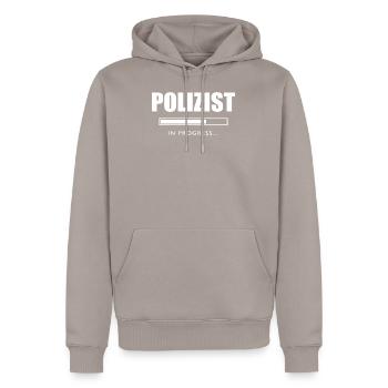 Polizist in progress Geschenk Polizei - Männer Premium Bio Hoodie - Taupe - Vorne - Nico (187cm)