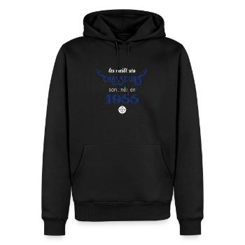 Anniversaire chasseur 1955 - Sweat à capuche Premium bio Homme - noir - Devant - Nico (187cm)