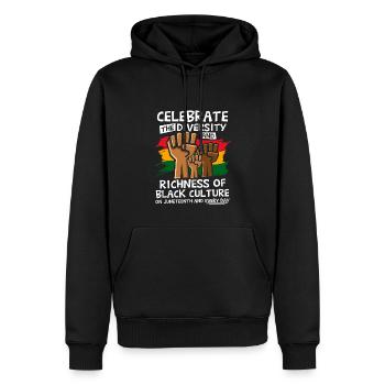 Célébrez la diversité Juneteenth - Sweat à capuche Premium bio Homme - noir - Devant - Nico (187cm)