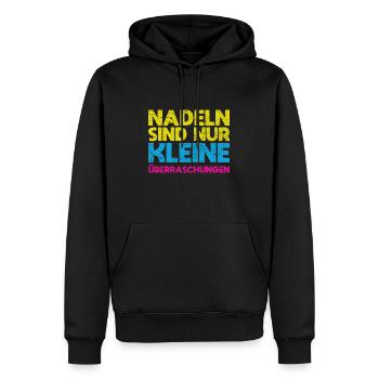 Nadeln Sind Nur Kleine Überraschungen - Männer Premium Bio Hoodie - Schwarz - Vorne - Nico (187cm)