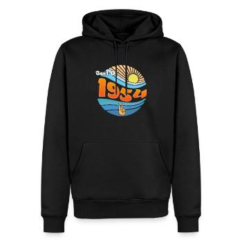 Timeless 1954 – Célébration de 71 années merveilleuses - Sweat à capuche Premium bio Homme - noir - Devant - Nico (187cm)