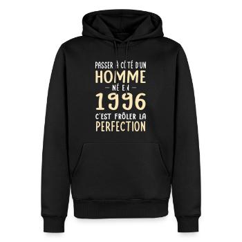 Né en 1996 – Frôler la perfection  - Sweat à capuche Premium bio Homme - noir - Devant - Nico (187cm)