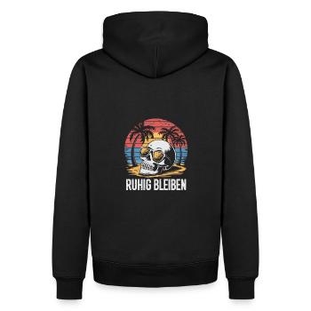 Skull mit Basecap Sonnenbrille am Strand - Männer Premium Bio Hoodie - Schwarz - Hinten - Nico (187cm)