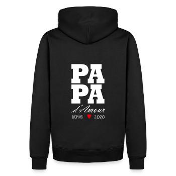 Liebevoller Papa seit 2020 - Männer Premium Bio Hoodie - Schwarz - Hinten - Nico (187cm)