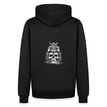 Wikingerkrieger mit Schwert sitzt auf Schädel - Männer Premium Bio Hoodie - Schwarz - Hinten - Nico (187cm)